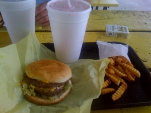 Murf's A fairly unremarkable burger, but it at least didn't taste bad.