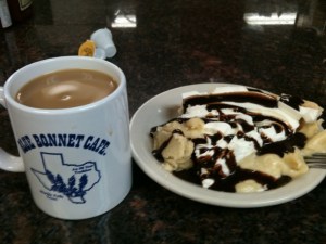 If you get the peanut butter pie, ask for some chocolate sauce on the side!