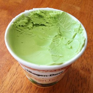Ice Cream Review Haagen Dazs Green Tea 02