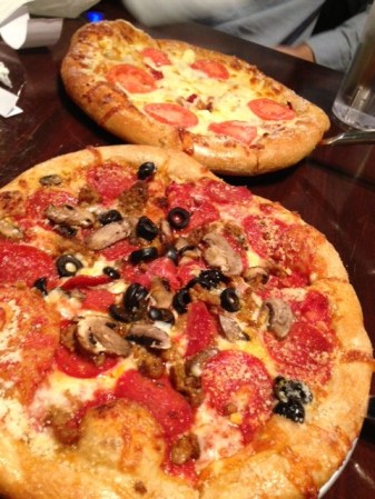 Mellow Mushroom Pizza Gourmet White Supreme
