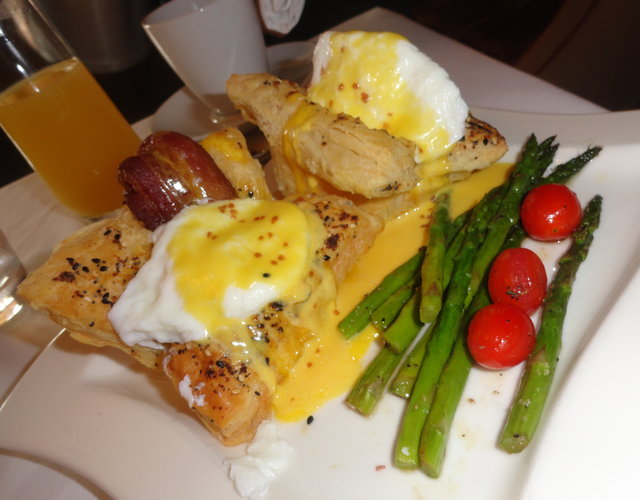 Brunch at Sustenio and Roaming Ripe Farmer’s Market