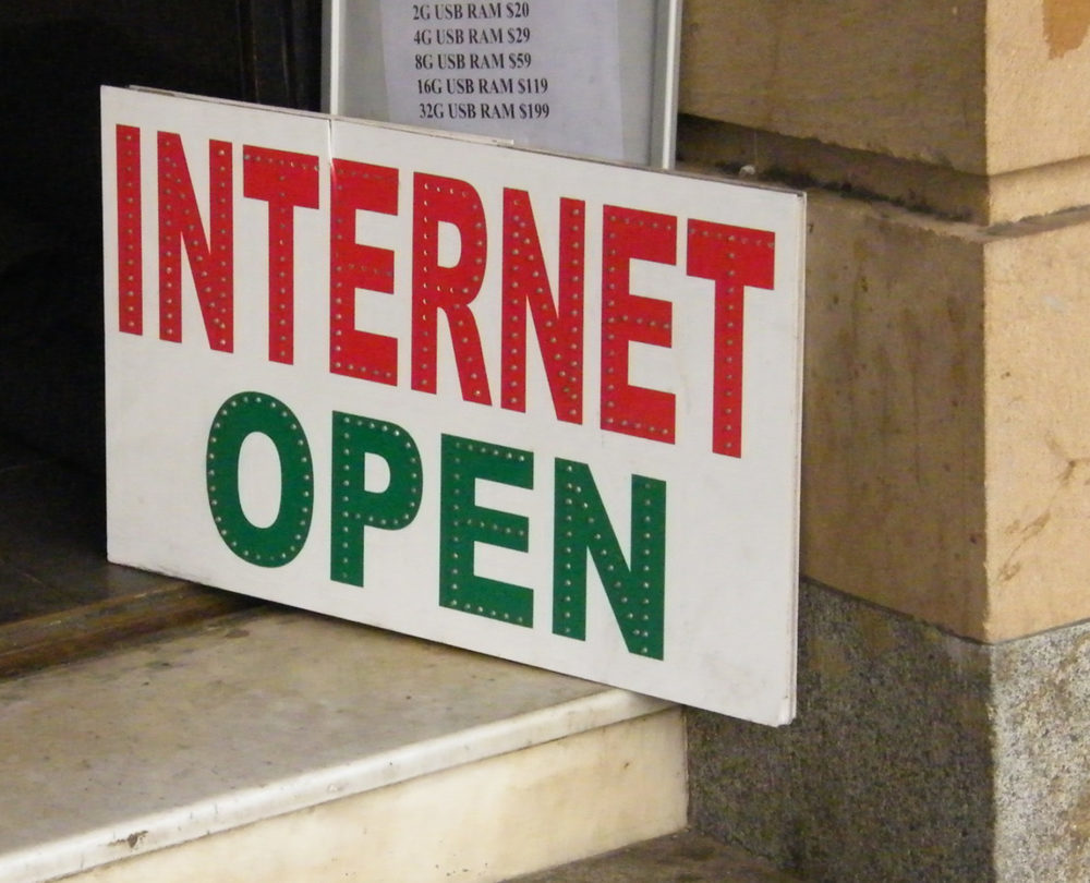 ¡Viva Net Neutrality! How To Let Your Voice Be Heard