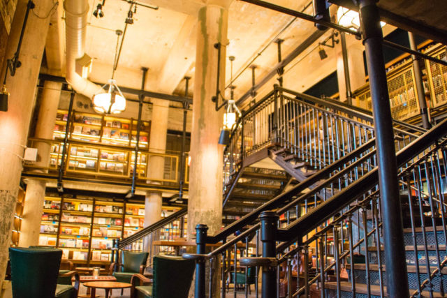 Hotel Emma Library Pearl Brewery Web-7