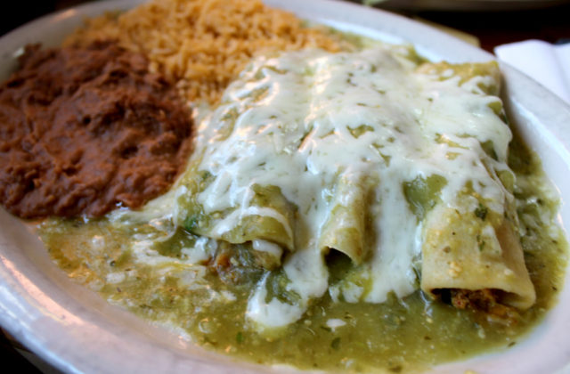 Taqueria Nuevo Vallarta Enchiladas Verdes