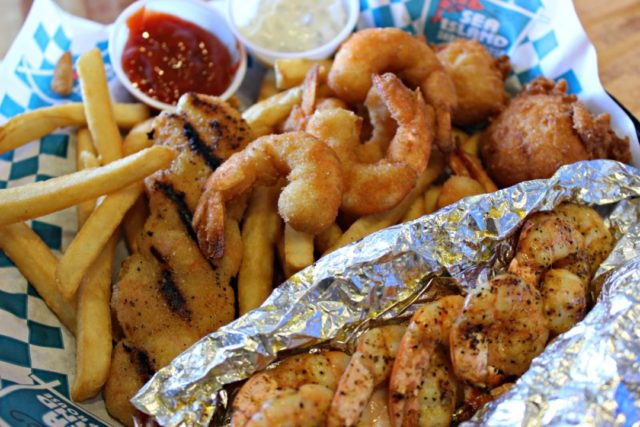 shrimp-feast-sea-island