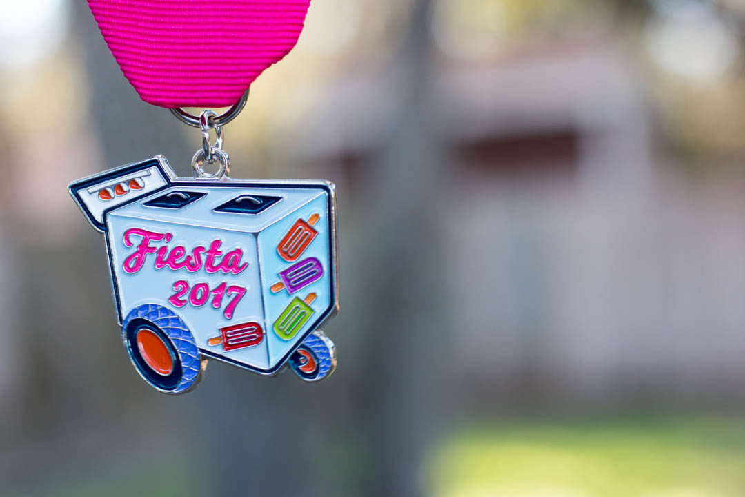 Paleta Cart 2017 Fiesta Medal by Amanda Infante