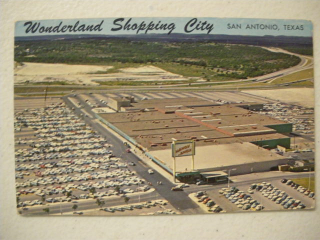 Wonderland Mall Vintage Postcard